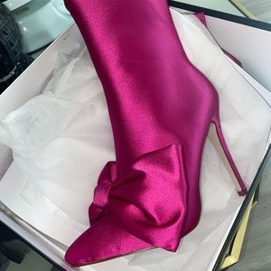 COPY - Azalea Wang fuchsia heels